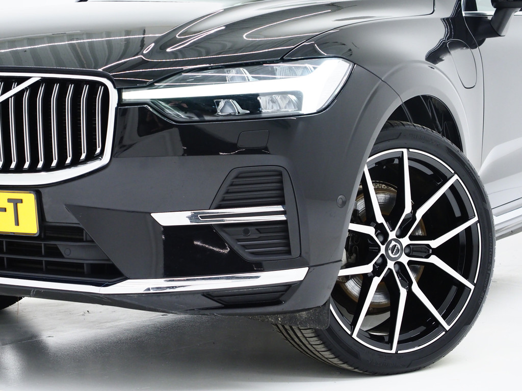 Volvo XC60 2.0 T6 Recharge AWD Ultimate Long Range 5