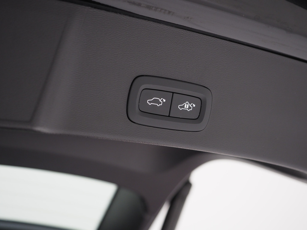 Volvo XC40 1.5 T4 Recharge Ultimate NIEUW MODEL! 39