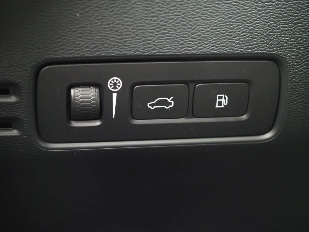 Volvo XC40 1.5 T4 Recharge Ultimate NIEUW MODEL! 60