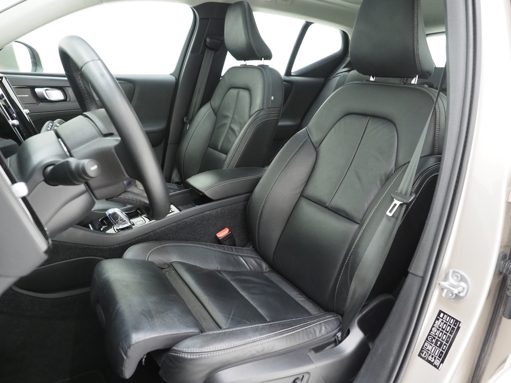 Volvo XC40 1.5 T4 Recharge Ultimate 3