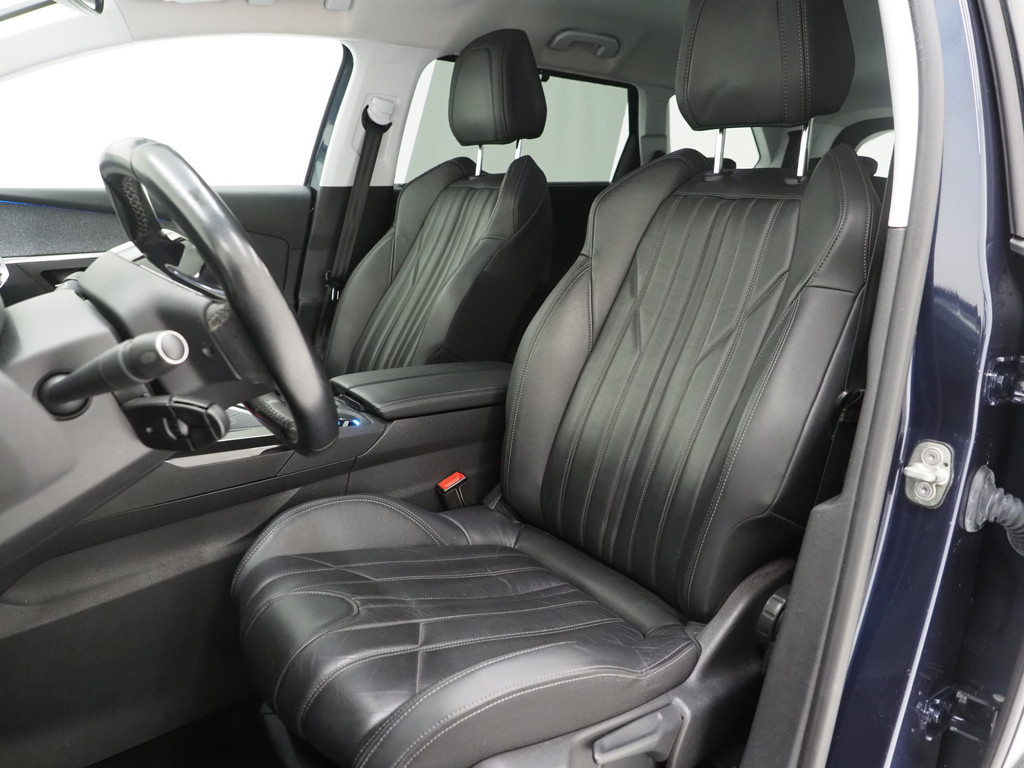 Peugeot 5008 1.2 PureTech Allure 7p 3