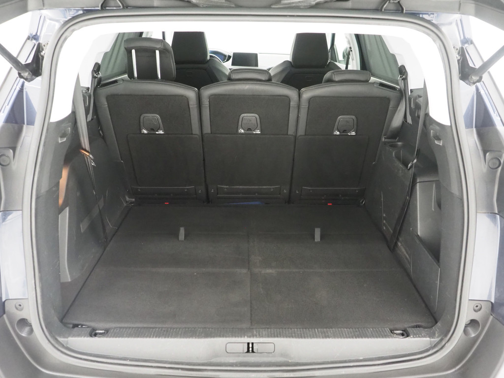 Peugeot 5008 1.2 PureTech Allure 7p 72