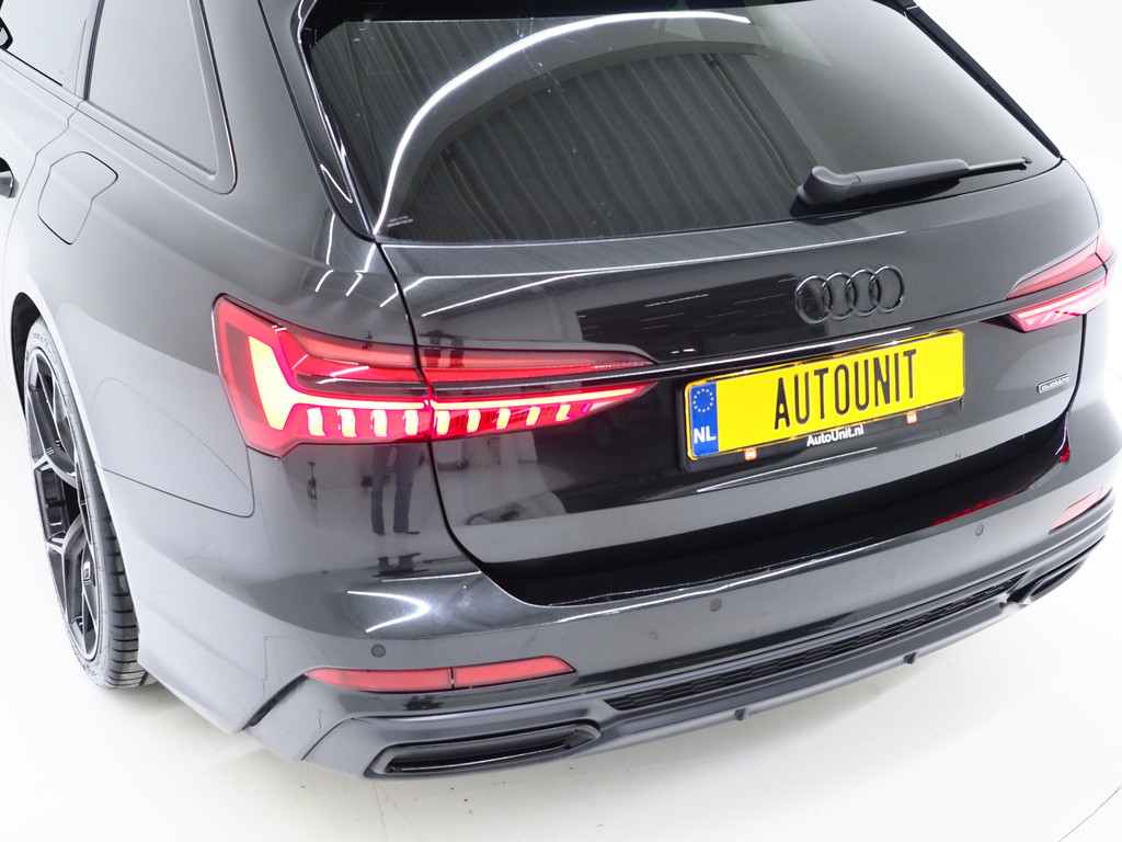 Audi A6 Avant 55 TFSI e quattro Competition Black 11