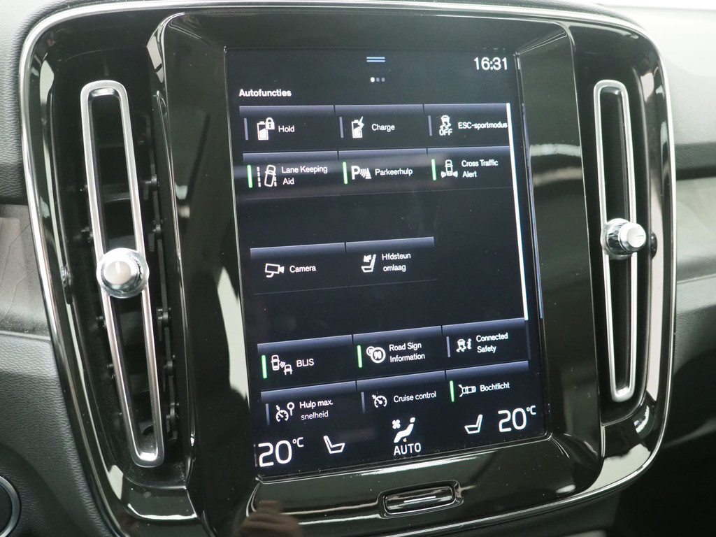 Volvo XC40 1.5 T4 Recharge Ultimate 30