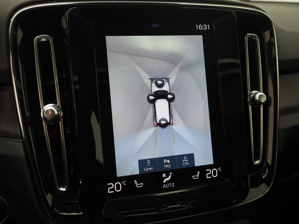 Volvo XC40 1.5 T4 Recharge Ultimate 31