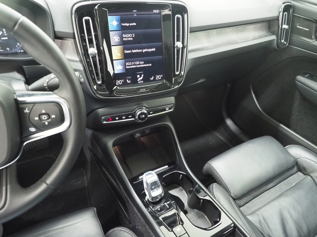 Volvo XC40 1.5 T4 Recharge Ultimate 33