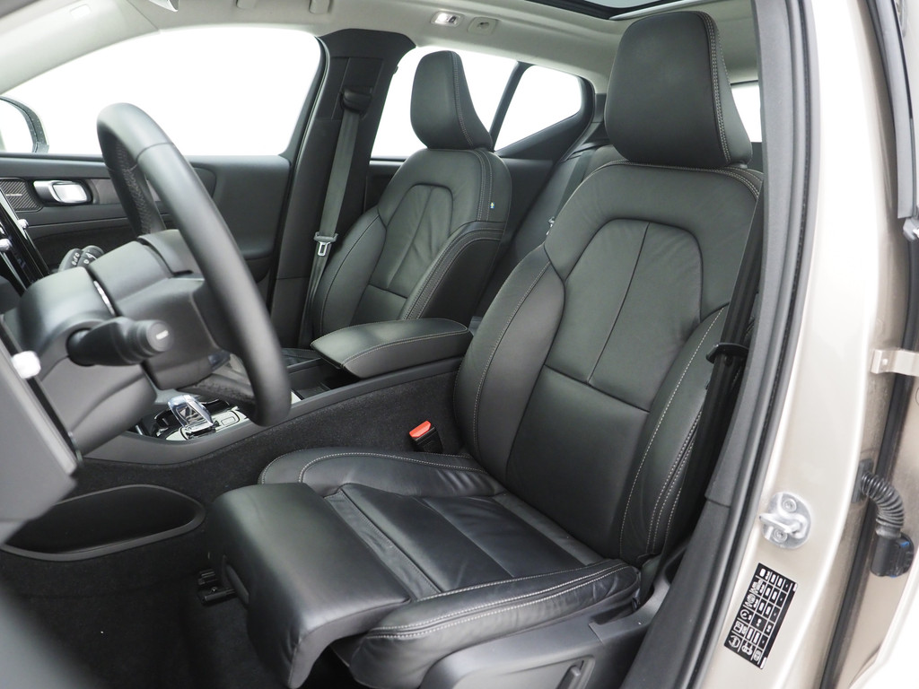 Volvo XC40 1.5 T4 Recharge Ultimate 43