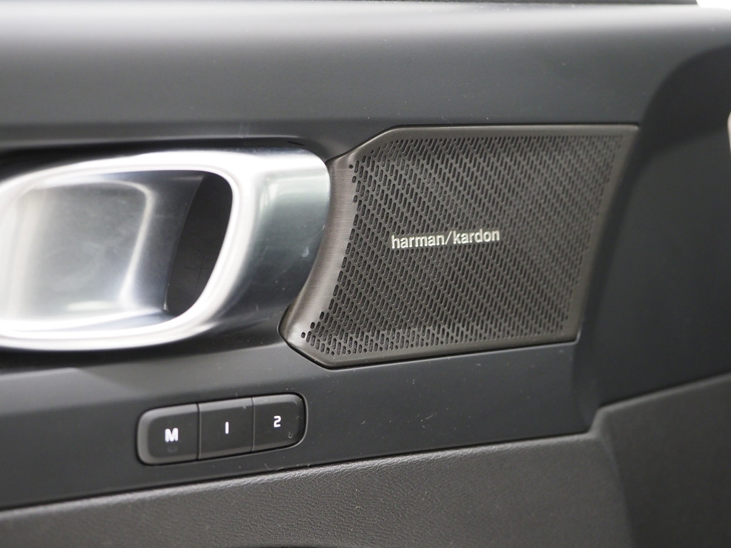 Volvo XC40 1.5 T4 Recharge Ultimate 58