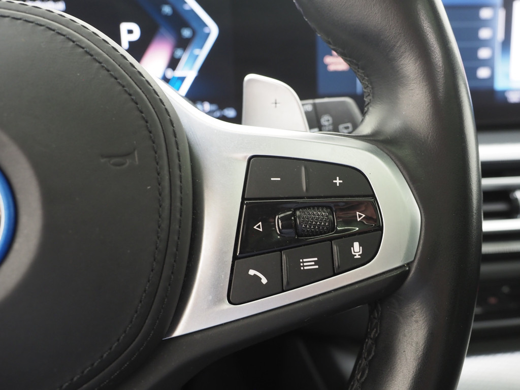 BMW 3 Serie Touring 330e M-Sport Pro LCI 24