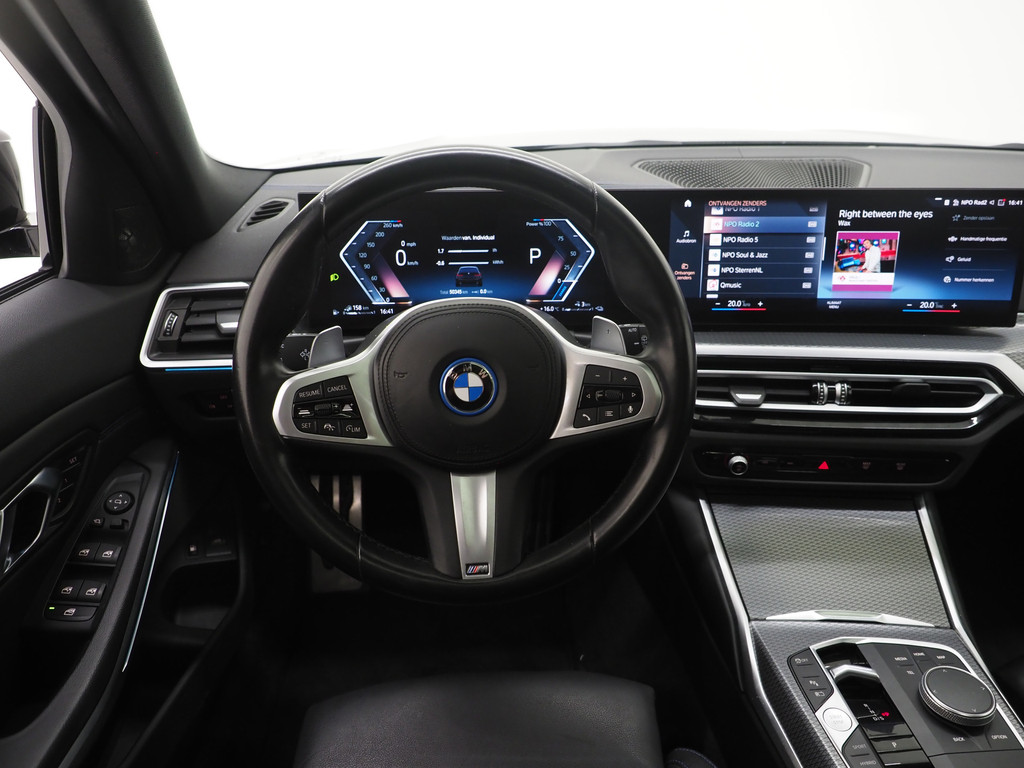 BMW 3 Serie Touring 330e M-Sport Pro LCI 72