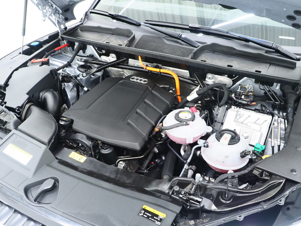Audi Q5 55 TFSI e quattro Competition 6