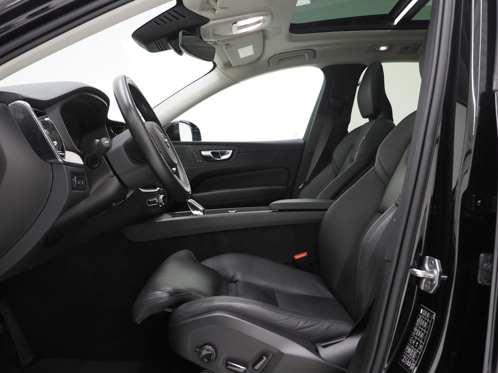 Volvo XC60 2.0 Recharge T8 AWD Inscription *Facelift* 15