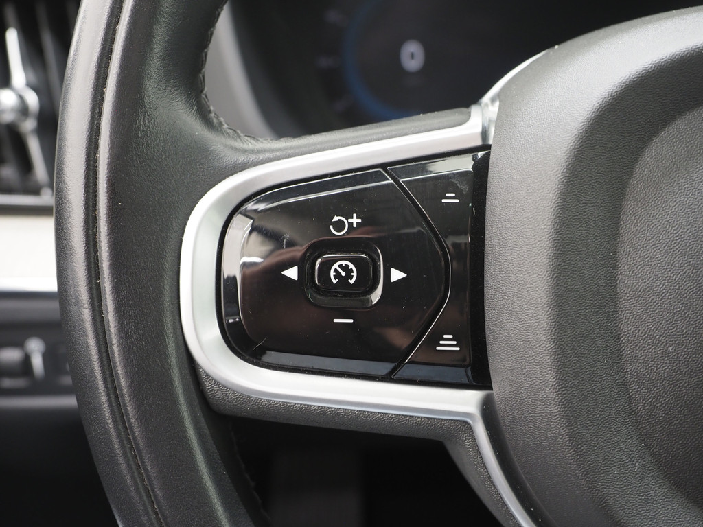 Volvo XC60 2.0 Recharge T8 AWD Inscription *Facelift* 59