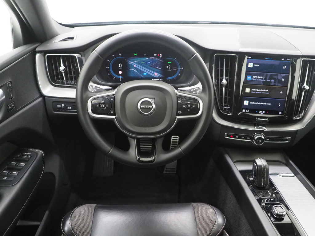 Volvo XC60 2.0 Recharge T6 AWD R-Design Long Range 70