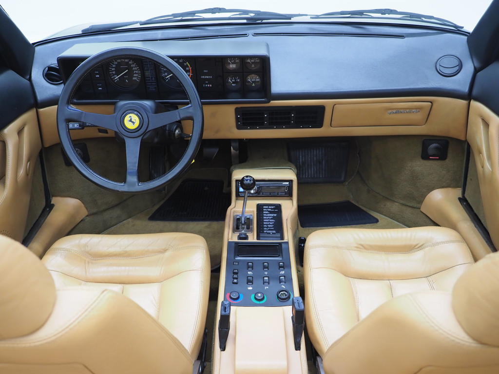 Ferrari Mondial Cabriolet 3.0 Quattrovalvole 101