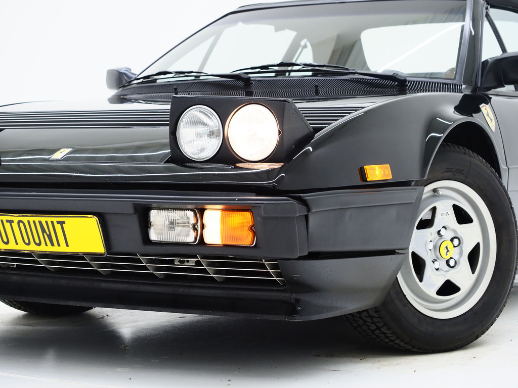 Ferrari Mondial Cabriolet 3.0 Quattrovalvole 11