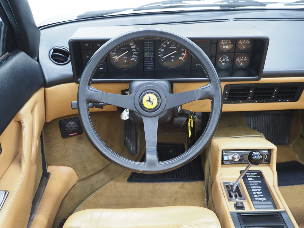 Ferrari Mondial Cabriolet 3.0 Quattrovalvole 49