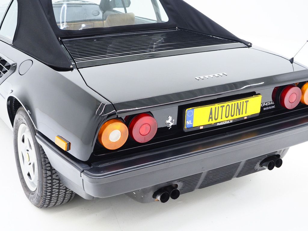 Ferrari Mondial Cabriolet 3.0 Quattrovalvole 74