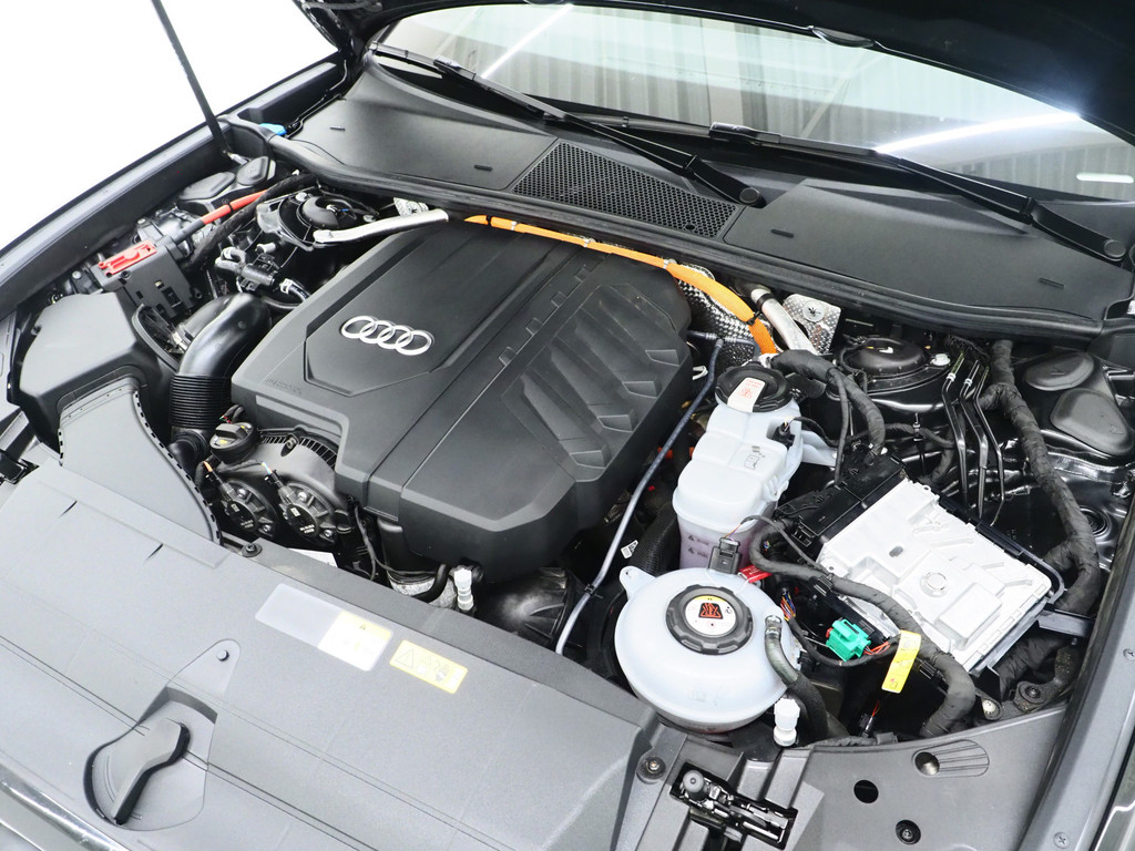 Audi A6 Avant 55 TFSI e quattro Competition 6