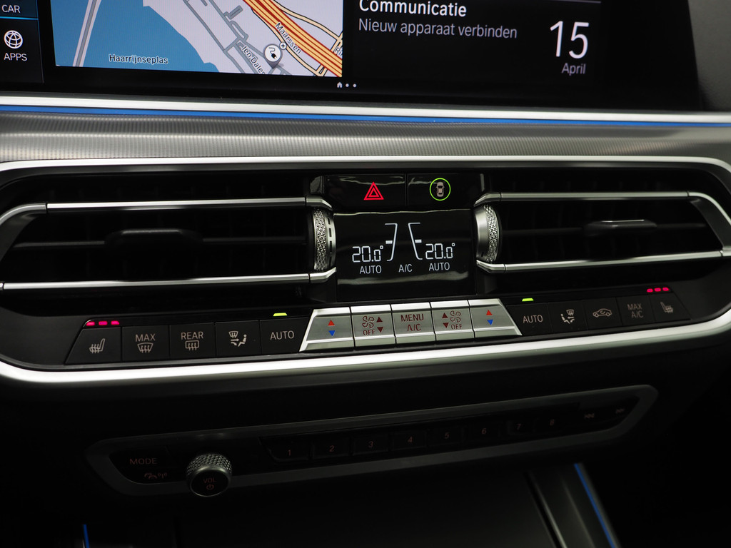 BMW X5 xDrive45e Full Black 31