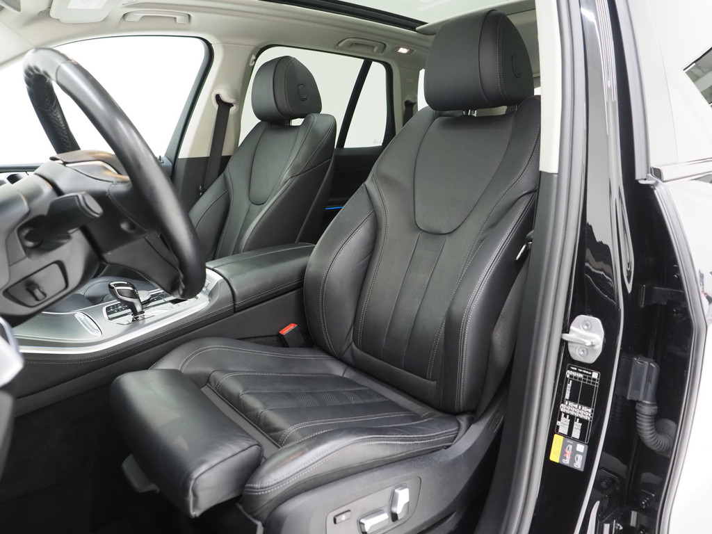 BMW X5 xDrive45e Full Black 43