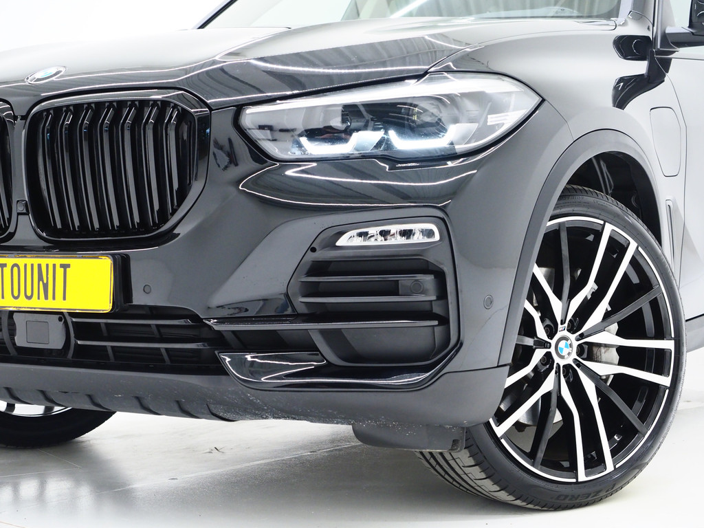 BMW X5 xDrive45e Full Black 45
