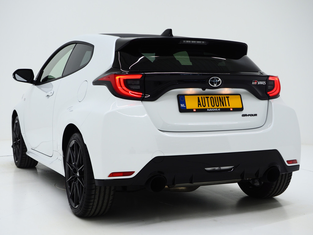 Toyota Yaris 1.6 GR Performance 2