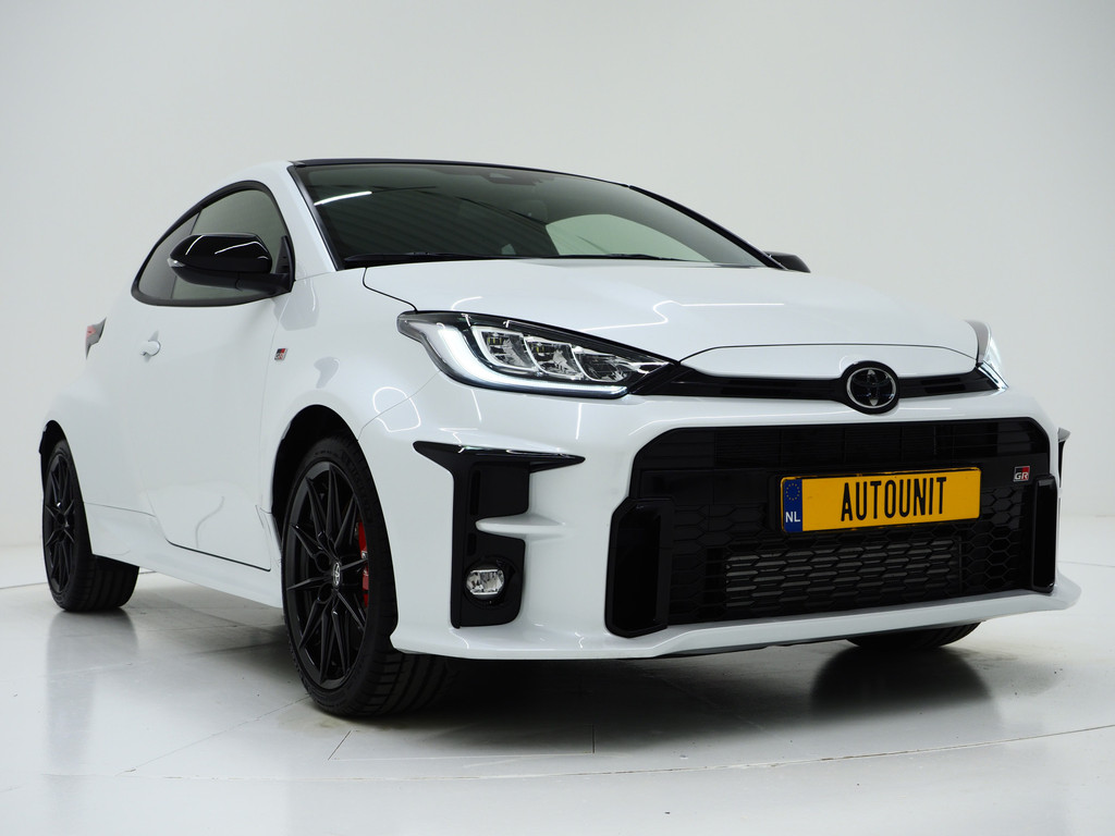 Toyota Yaris 1.6 GR Performance 42