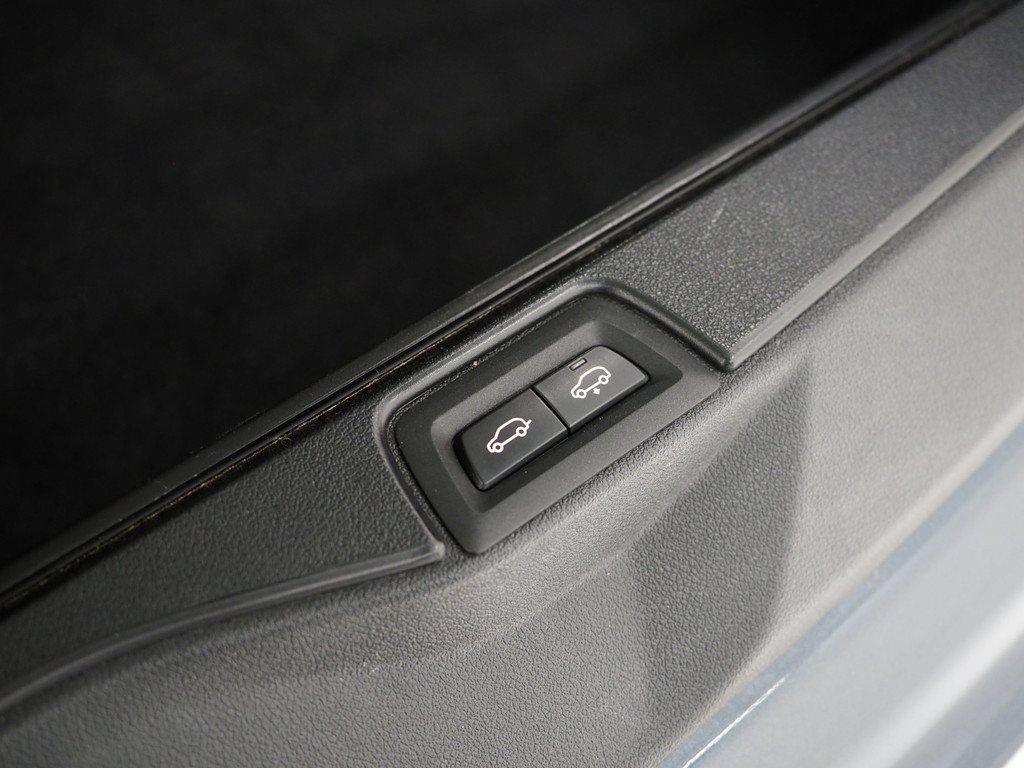 BMW X5 xDrive45e High Executive 38