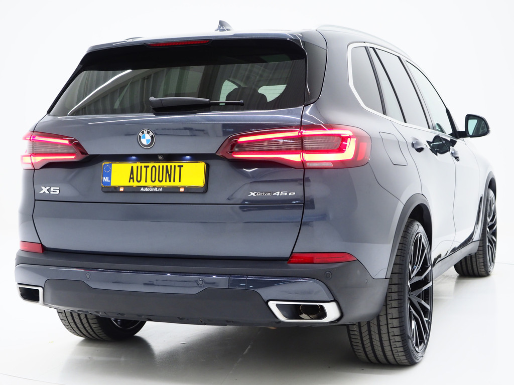 BMW X5 xDrive45e High Executive 8