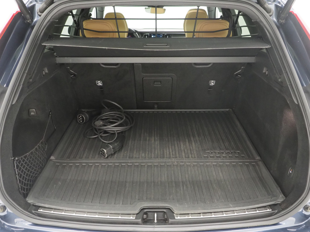 Volvo XC60 2.0 T6 Recharge AWD Ultimate Long Range 40