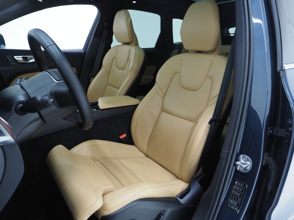 Volvo XC60 2.0 T6 Recharge AWD Ultimate Long Range 47