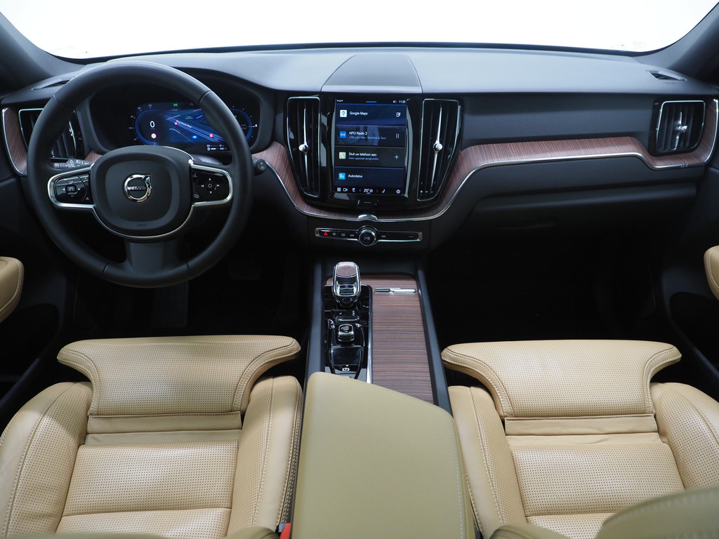 Volvo XC60 2.0 T6 Recharge AWD Ultimate Long Range 48