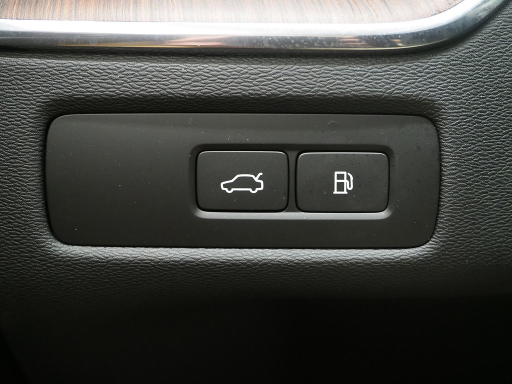 Volvo XC60 2.0 T6 Recharge AWD Ultimate Long Range 65