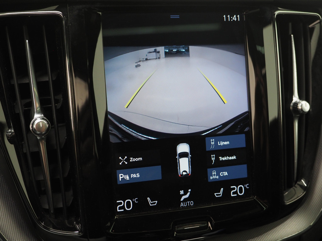 Volvo XC60 2.0 T8 Twin Engine AWD R-Design 76