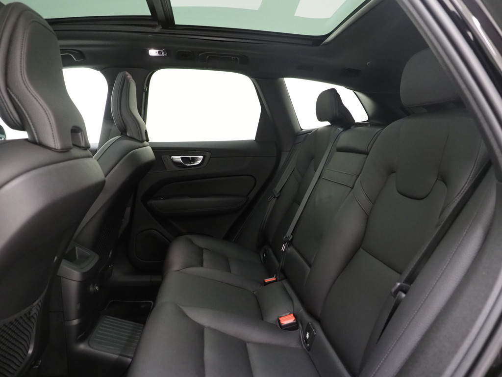 Volvo XC60 2.0 T8 Twin Engine AWD R-Design 80