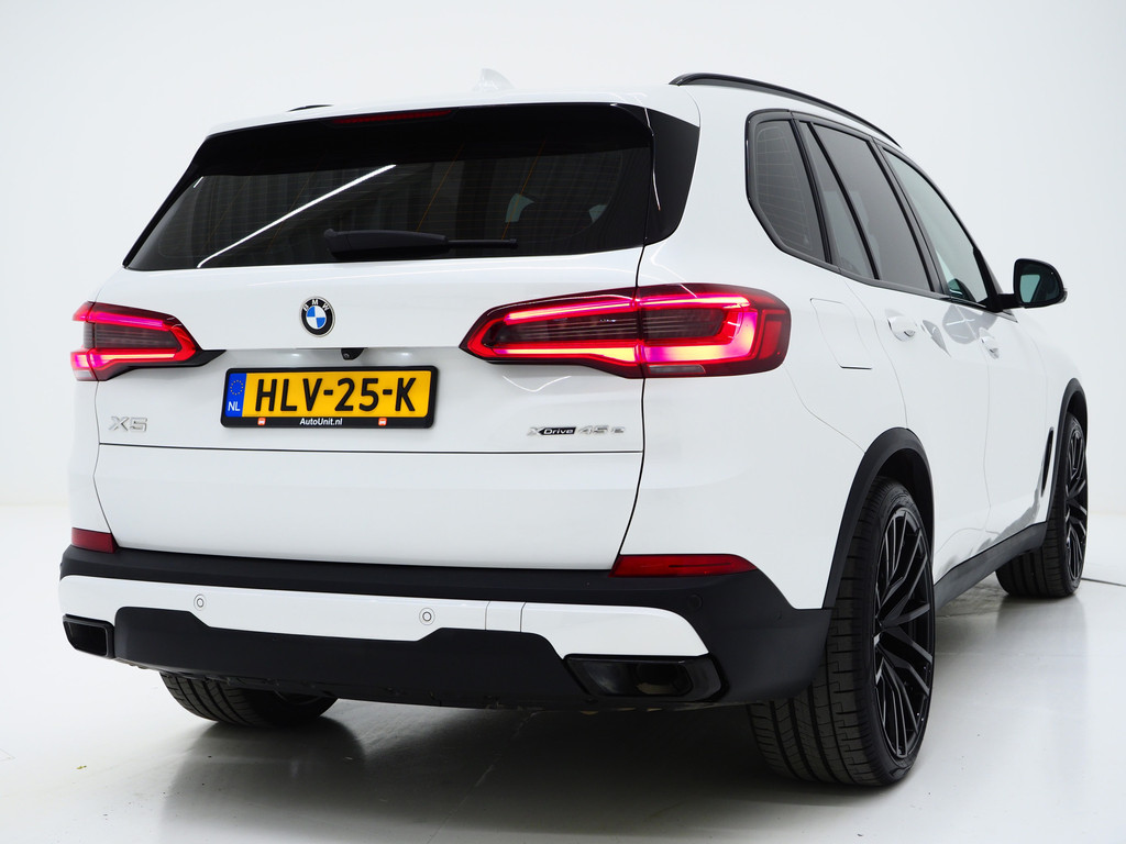 BMW X5 xDrive45e Full Black 9