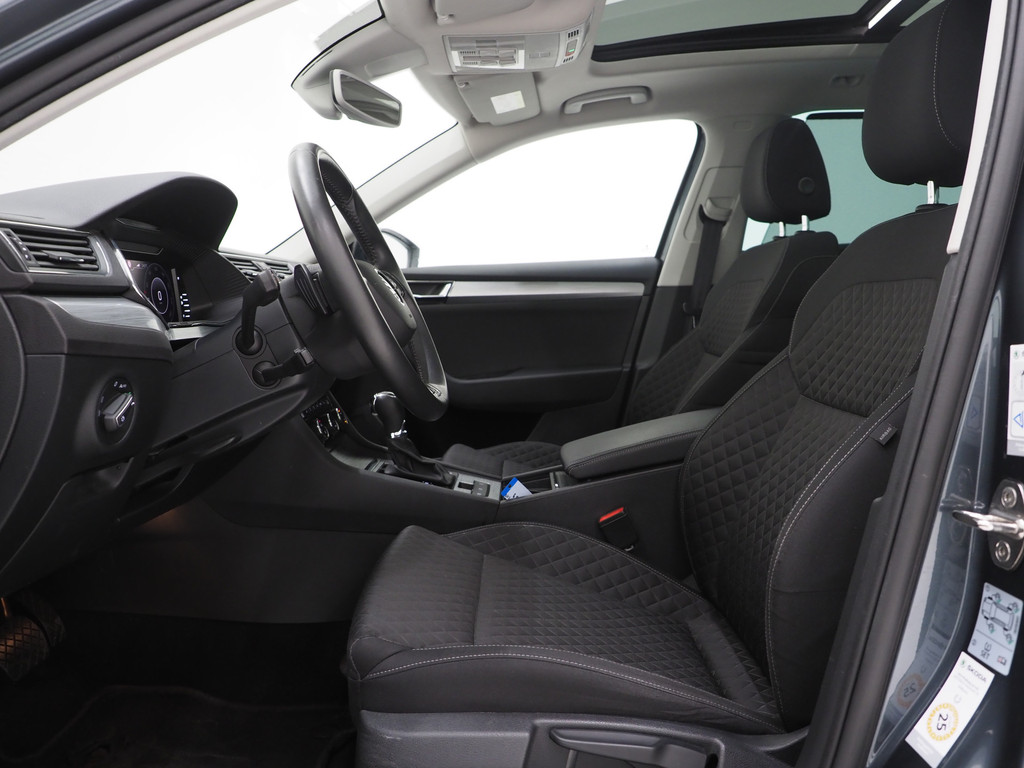 Škoda Superb Combi 1.4 TSI iV 218PK 11