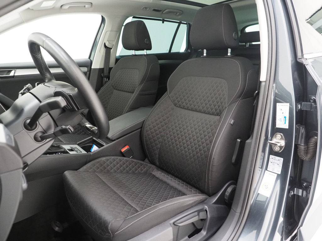 Škoda Superb Combi 1.4 TSI iV 218PK 13