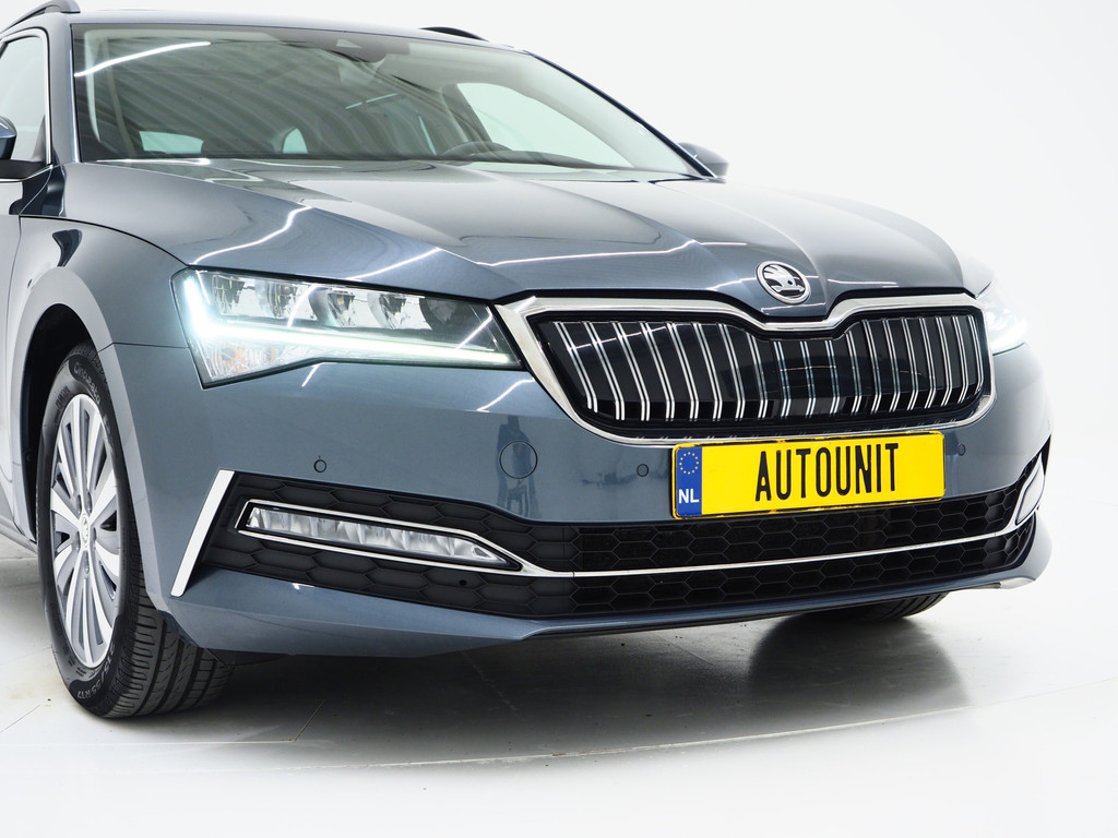 Škoda Superb Combi 1.4 TSI iV 218PK 4