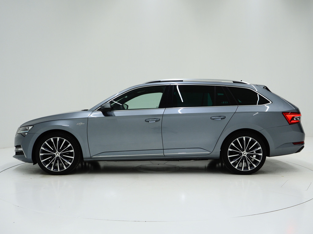 Škoda Superb Combi 1.4 TSI iV Laurin & Klement 1