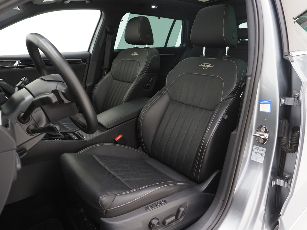 Škoda Superb Combi 1.4 TSI iV Laurin & Klement 3