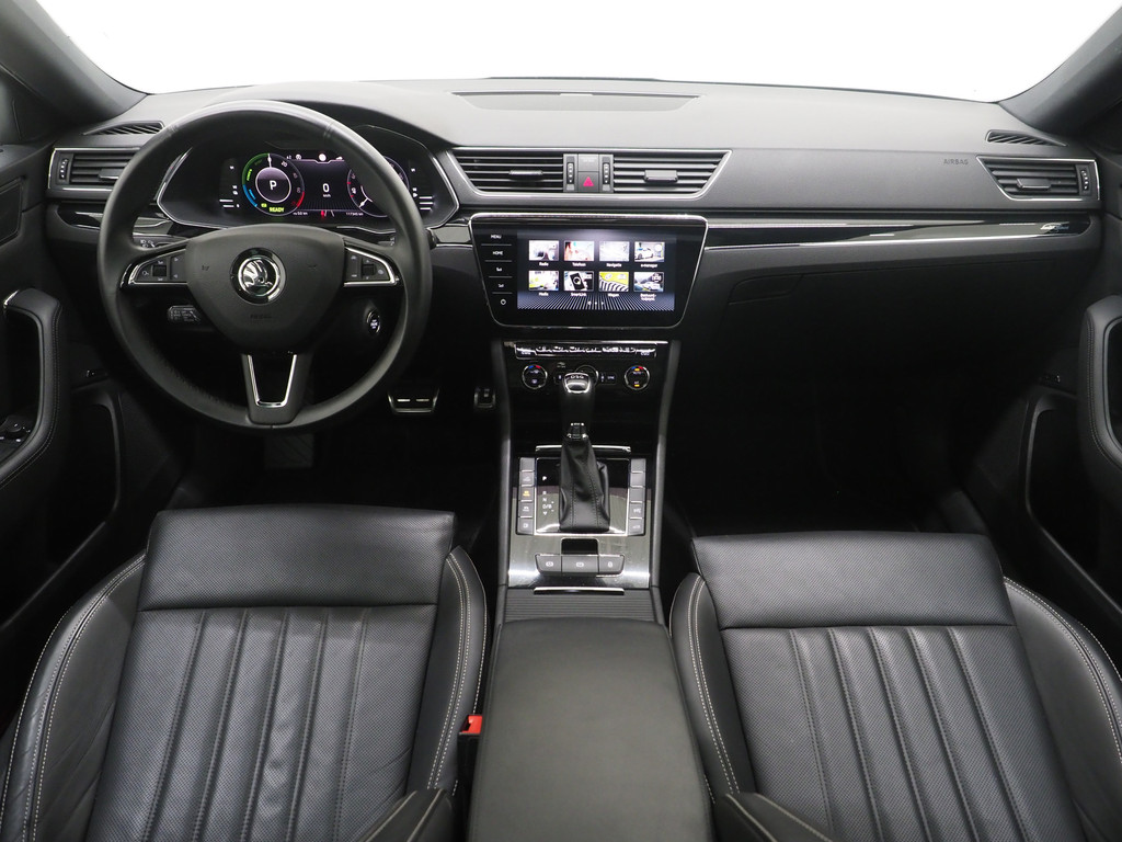 Škoda Superb Combi 1.4 TSI iV Laurin & Klement 4