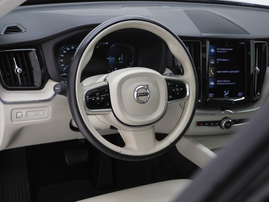Volvo XC60 2.0 Recharge T8 AWD Inscription 17