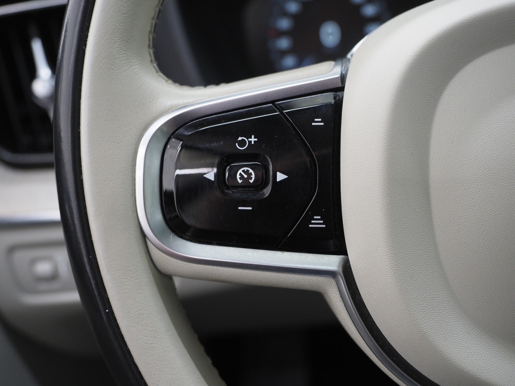 Volvo XC60 2.0 Recharge T8 AWD Inscription 22