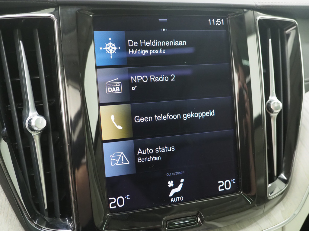 Volvo XC60 2.0 Recharge T8 AWD Inscription 28