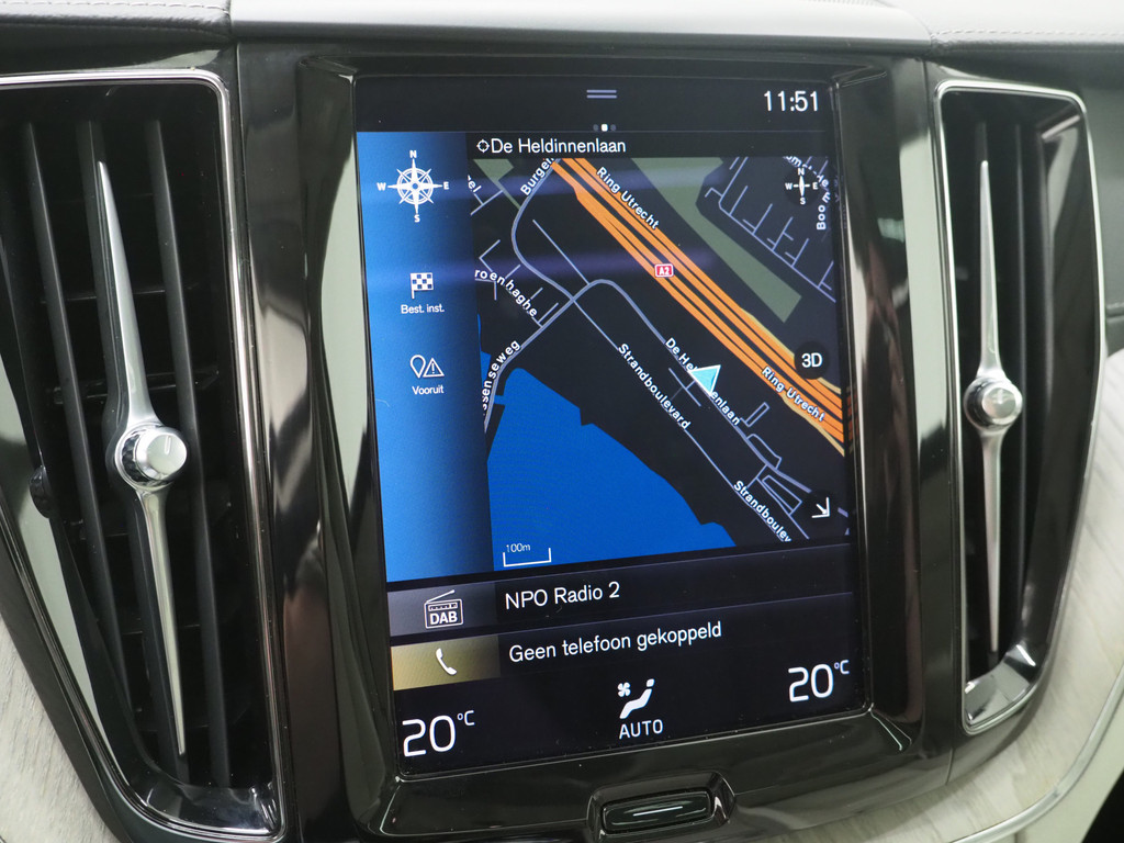 Volvo XC60 2.0 Recharge T8 AWD Inscription 29