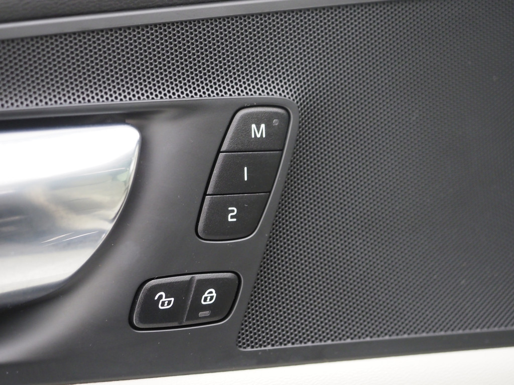 Volvo XC60 2.0 Recharge T8 AWD Inscription 57