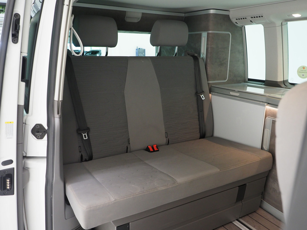 Volkswagen California California 2.0 TDI 150PK DSG Ocean Edition 124