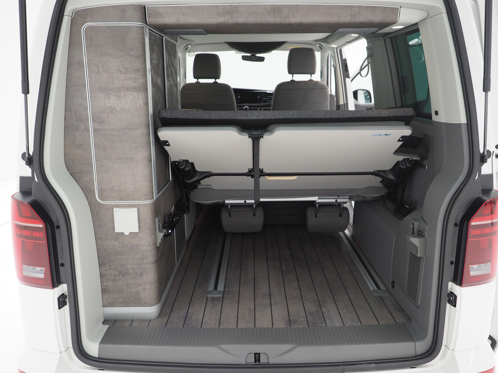 Volkswagen California California 2.0 TDI 150PK DSG Ocean Edition 60